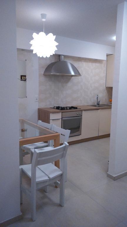 Apartment Lena ชิซิชี ห้อง รูปภาพ